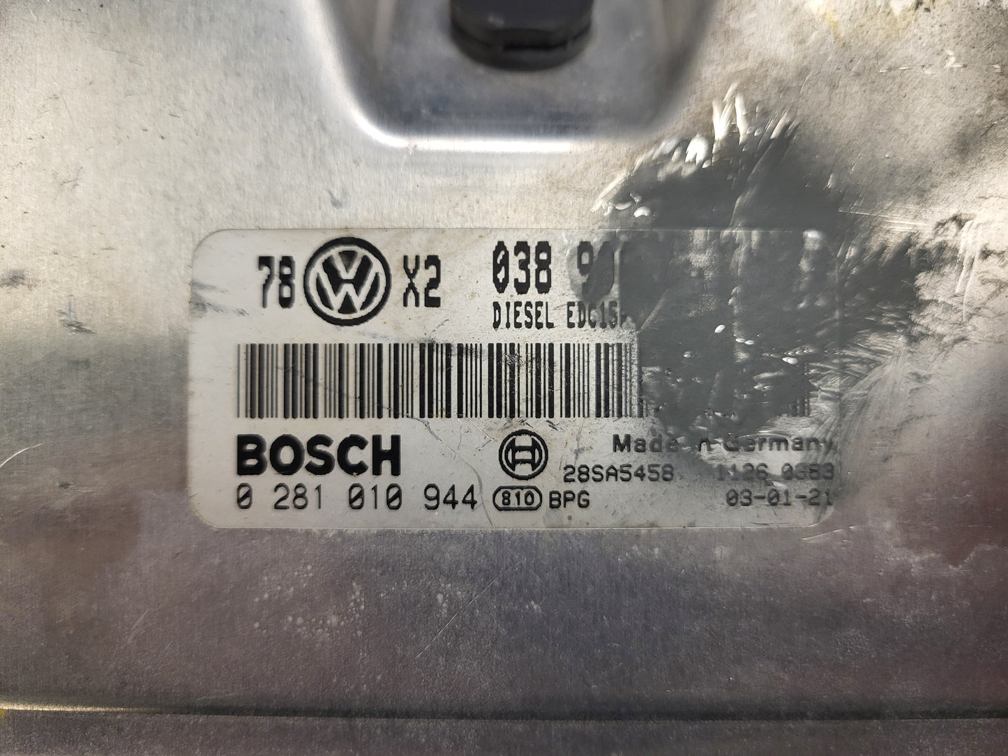 VW ECU / 038906019GL / 0281010944 / EDC15P+ / BOSCH