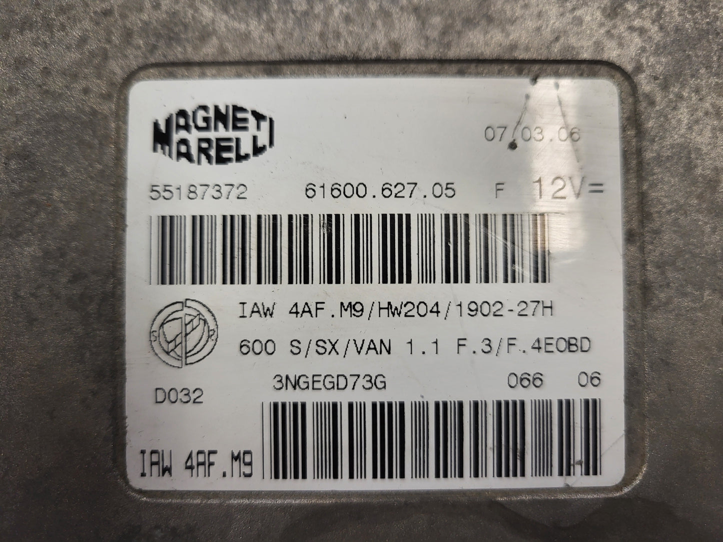 Fiat Seicento 600 ECU / 55187372 / IAW4AF.M9 / 61600.627.05 / MAGNETI MARELLI