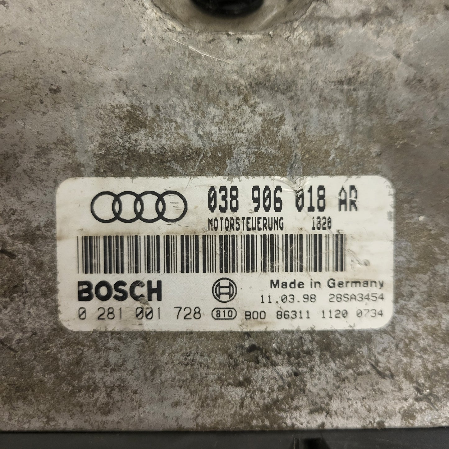 AUDI A3 1.9 TDI ECU / 038906018AR / 0281001728 / BOSCH