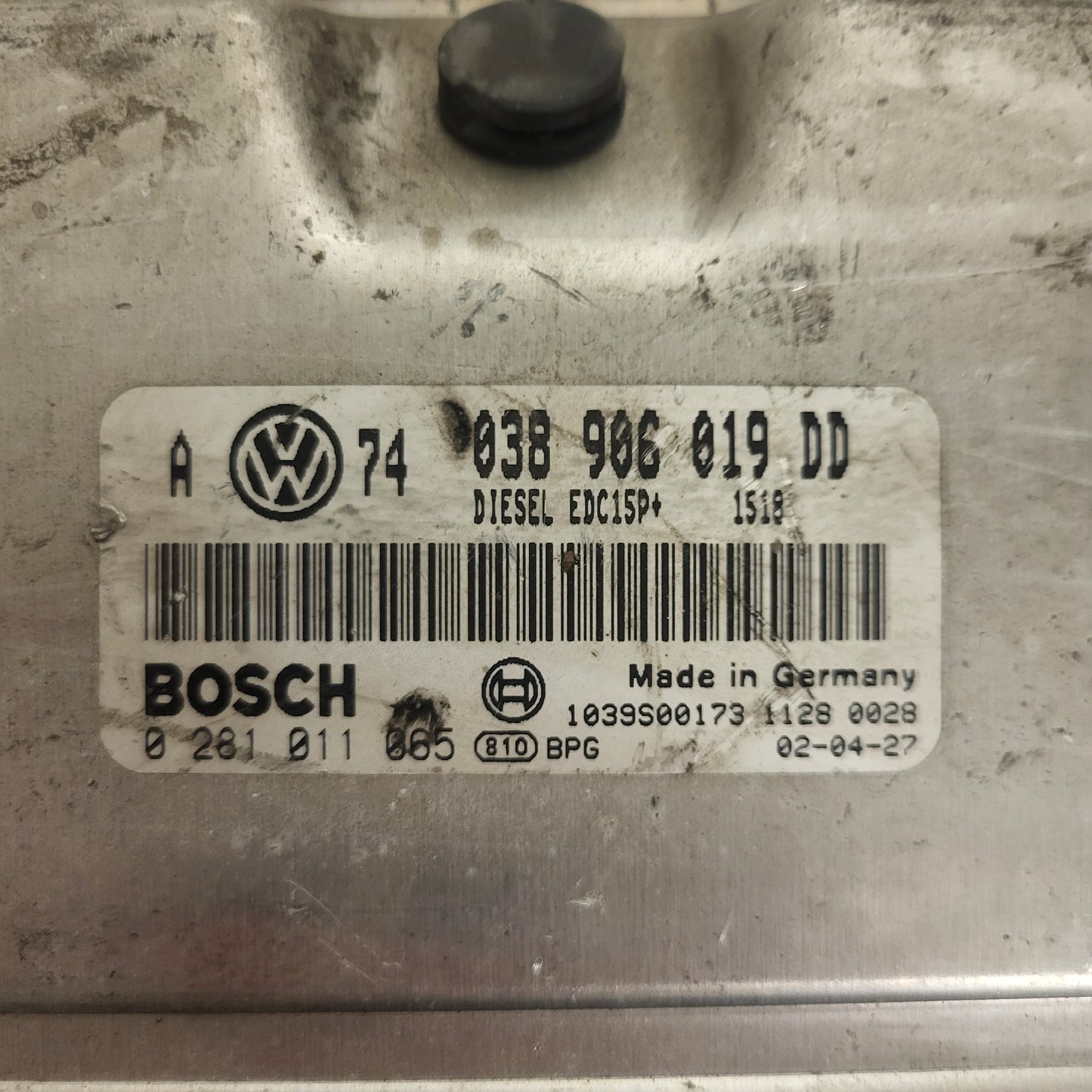 VW ŠKODA VAG ECU / 038906019DD / 0281011065 / EDC15P+ / 038906019 / BOSCH