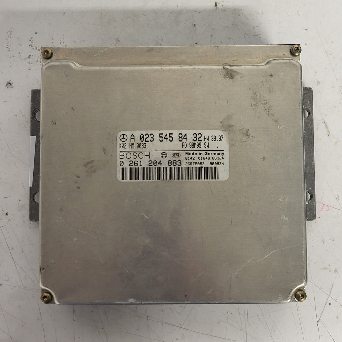 MERCEDES BENZ ECU / A0235458432 / 0261204883 / BOSCH - B50-04 - 1