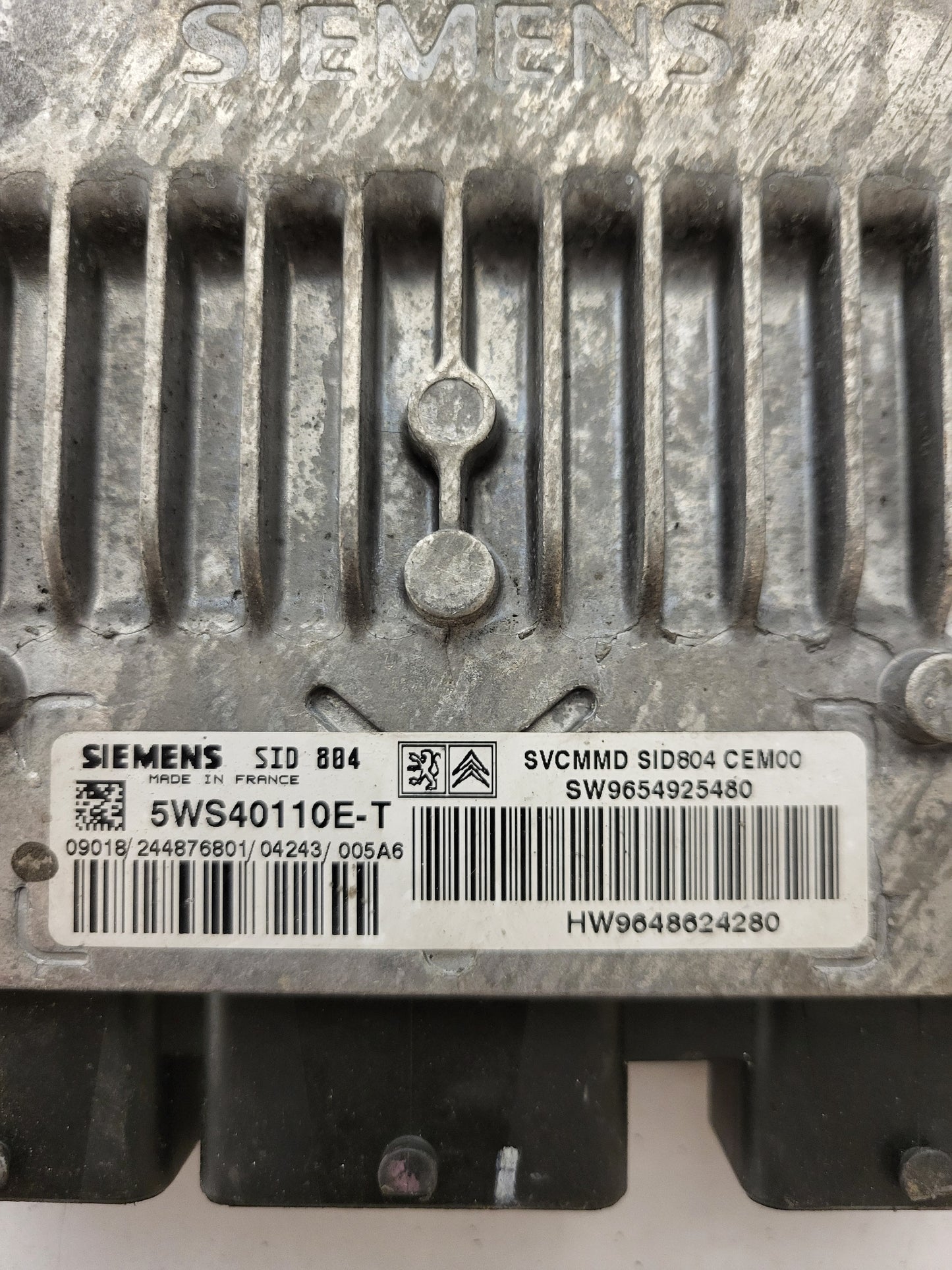 CITROEN C3 ECU / 5WS40110E-T / 9654925480 / 9648624280 / SID804 / SIEMENS