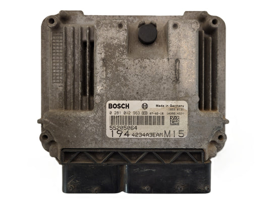FIAT CROMA ECU / 0281012963 / 55205064 / BOSCH