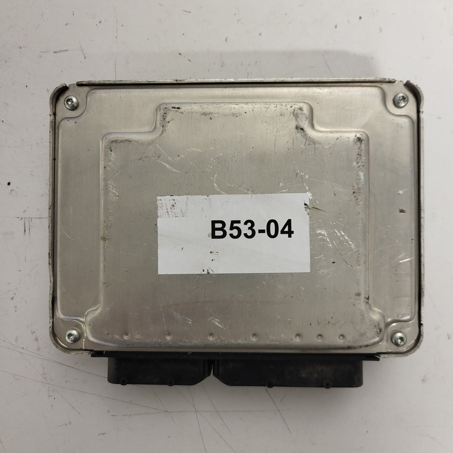 VW AUDI ECU / 0281011387 / 8E0907401J / EDC15VM+ / BOSCH