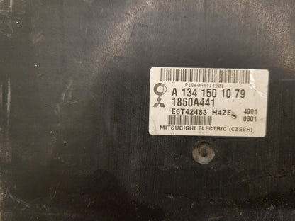 SMART FORFOUR ECU / A1341501079 / 1860A441 / E6T42483 / MITSUBISHI