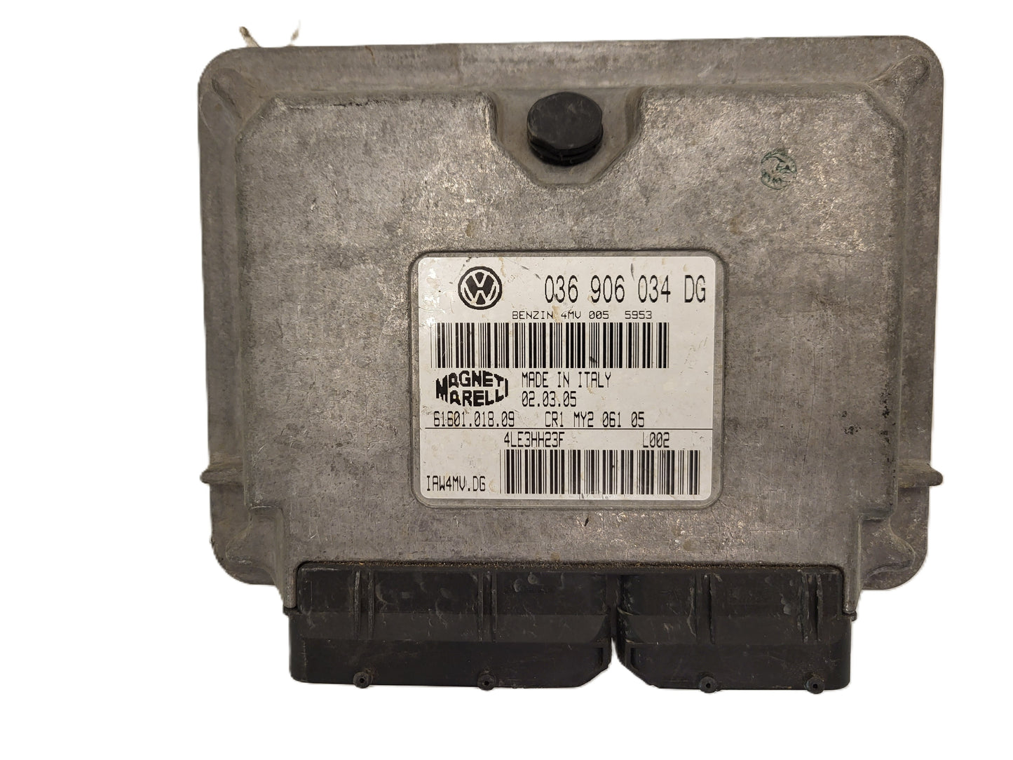 VW ECU / 036906034DG / IAW 4MV.DG / IAW4MV.DG / 61601.018.09 / MAGNETI MARELLI
