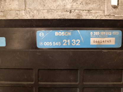 Mercedes ABS ECU / 0265101018 / 005452132 / BOSCH