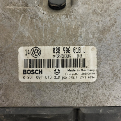 VW GOLF 4 ECU / 038906018J / 0281001613 / BOSCH