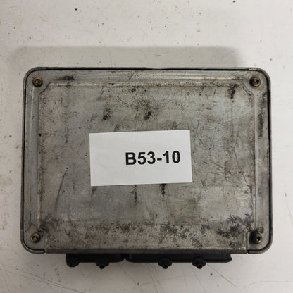 VW GOLF 4 ECU / 038906018J / 0281001613 / BOSCH