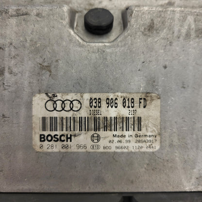 AUDI A4 B5 1.9 TDI ECU / 038906018FD / 0281001966 / BOSCH