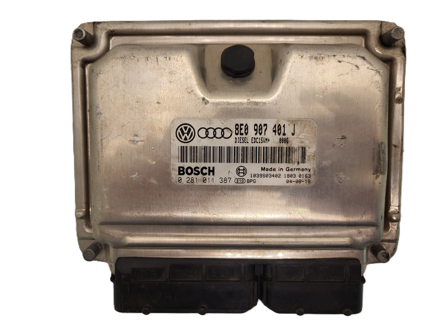 VW AUDI ECU / 0281011387 / 8E0907401J / EDC15VM+ / BOSCH
