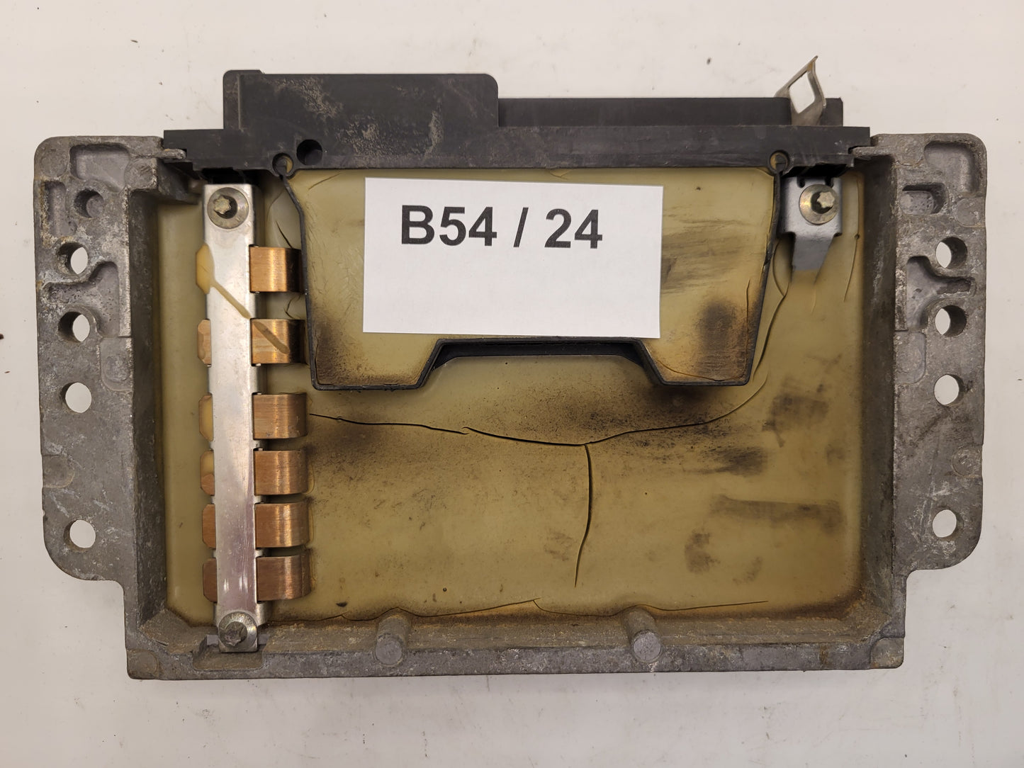 Renault ECU / S115301100C / HOM7700108814 / 7700110258 / S115301100 / SIEMENS