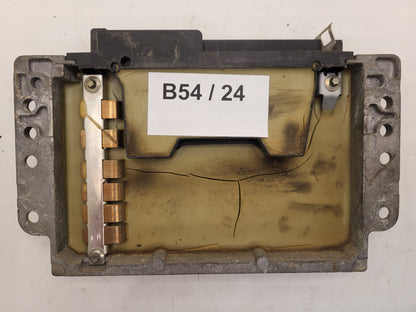 Renault ECU / S115301100C / HOM7700108814 / 7700110258 / S115301100 / SIEMENS