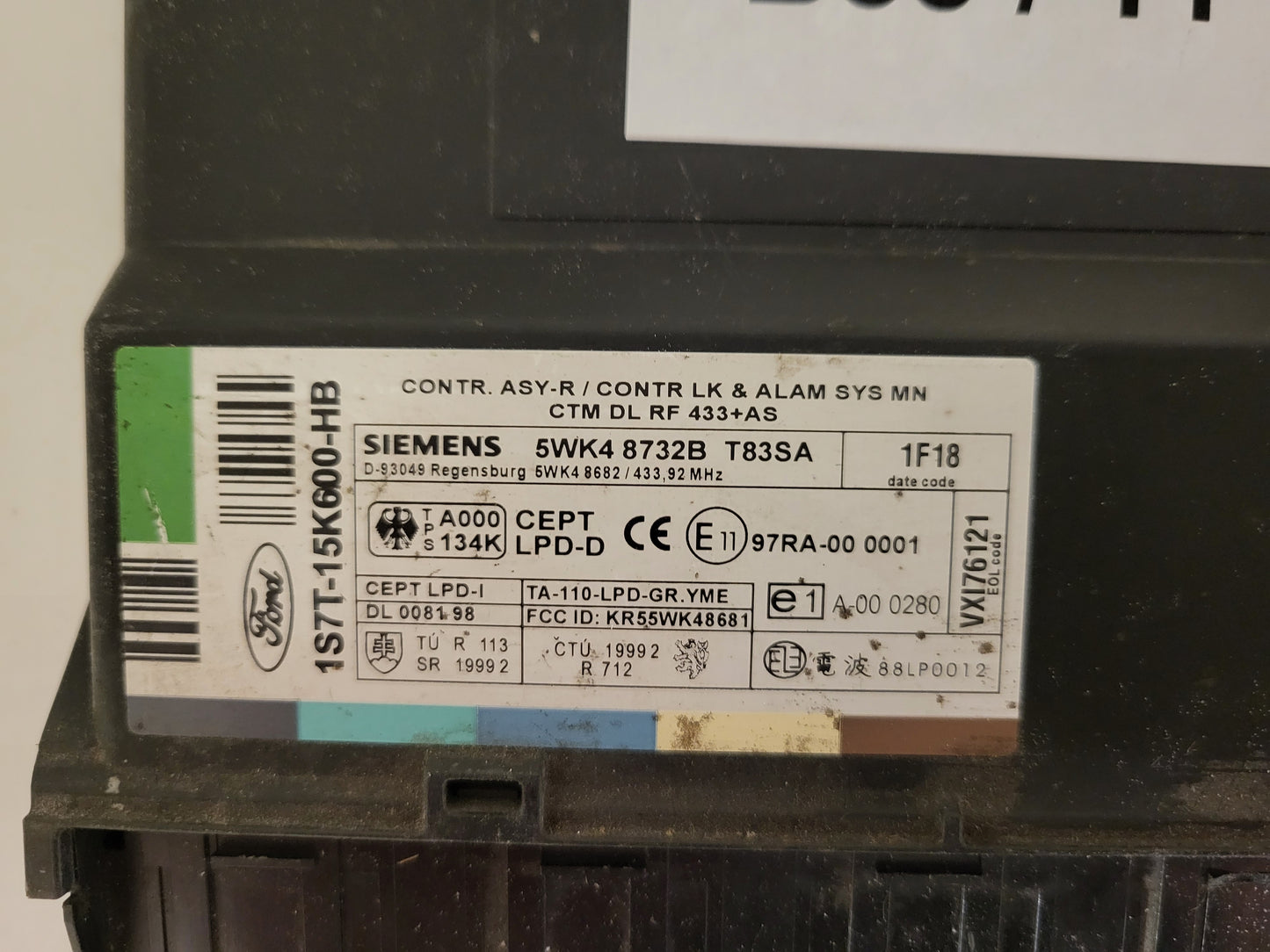 Ford ECU / 1S7T-15K600-HB / 5WK48732B  / T83SA / SIEMENS