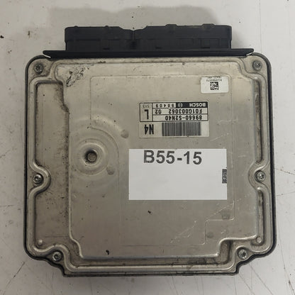 TOYOTA URBAN CRUISER ECU / 0281015695 / 89661-52L30 / 1ND-TV / BOSCH - B55-15 - 3