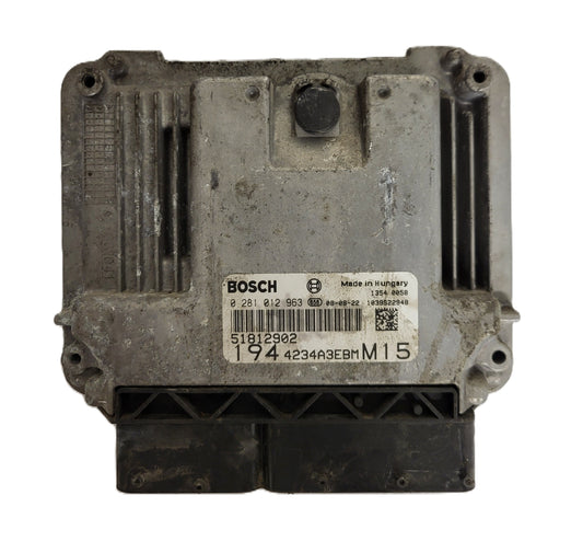 Fiat Croma ECU / 0281012963 / 51812902 / BOSCH