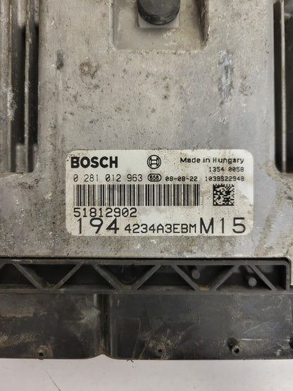 Fiat Croma ECU / 0281012963 / 51812902 / BOSCH