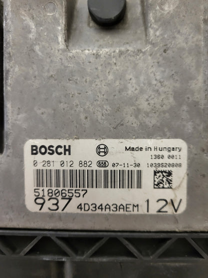 ALFA ROMEO GT  ECU / 0281012882 / 51806557 / BOSCH