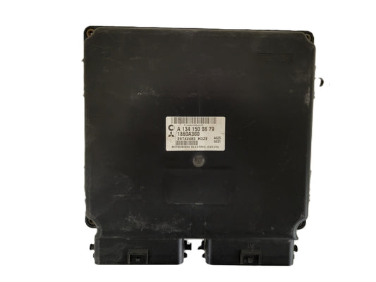 SMART FORFOUR 1.1 ECU / A1341500879 / 1860A300 / E6T42483 H3ZE / MITSUBISHI