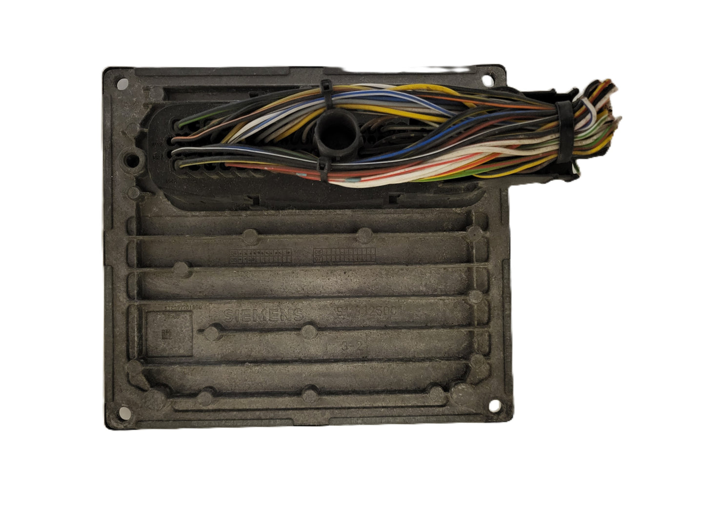 FORD FIESTA ECU / 4S61-12A650-SE / S120977015G / 6BHE / SIM210 / SIEMENS