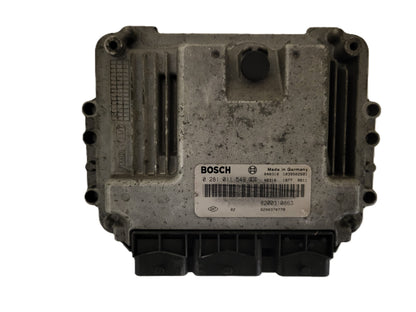 Renault ECU / 0281011549 / 8200310863 / 8200370779 / BOSCH