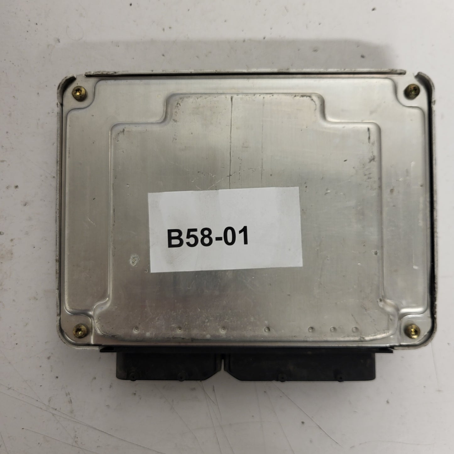 SKODA OCTAVIA ECU / 038906019R / 0281010517 / EDC15P+ / BOSCH