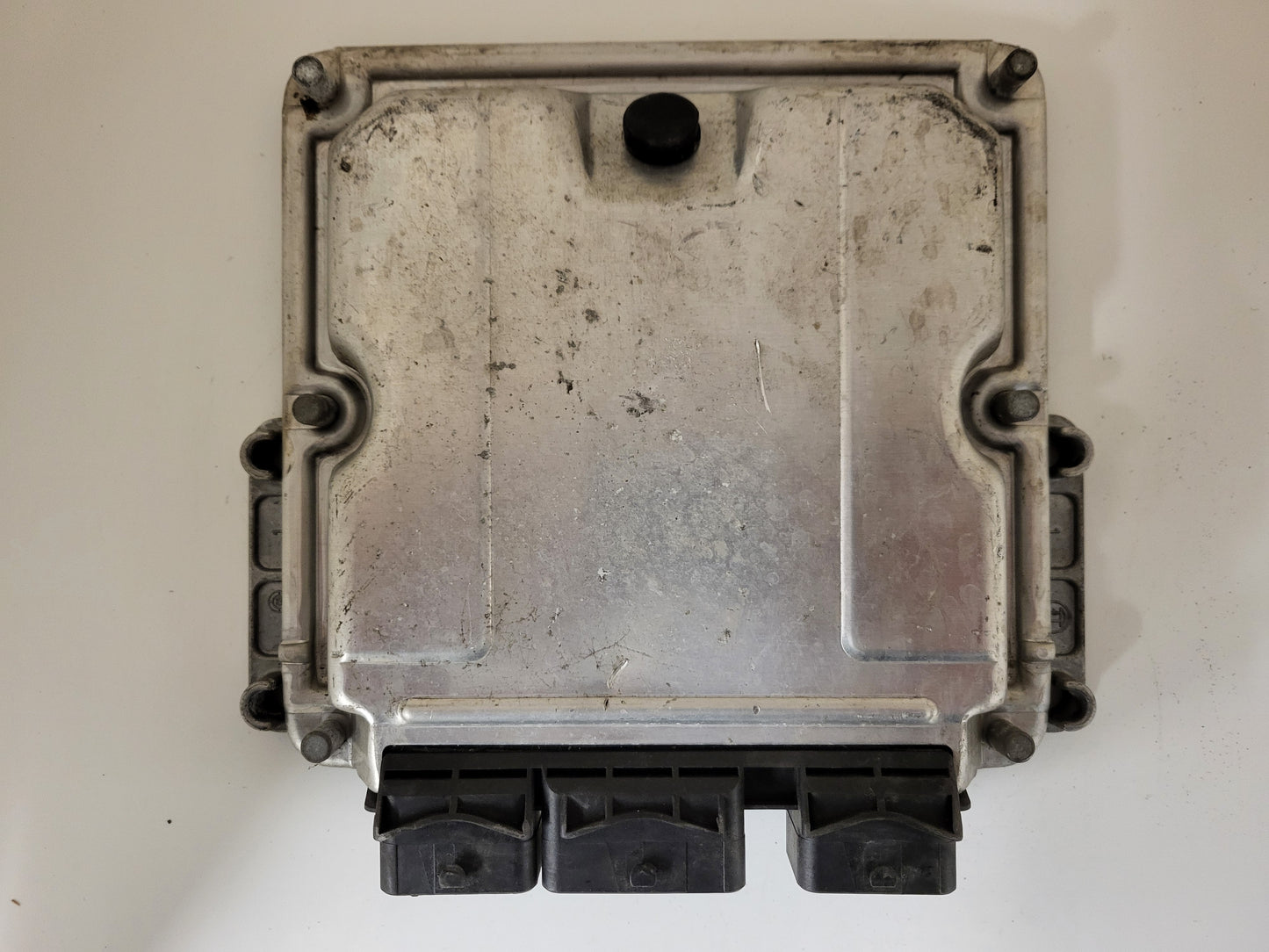 Peugeot Citroen 2.2 HDI ECU / 0281011133 / 9647474680 / EDC15C2 / BOSCH