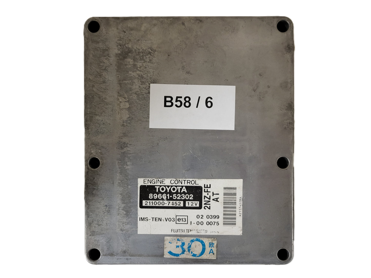 TOYOTA ECU / 89661-52302 / 211000-7452 / FUJITSU