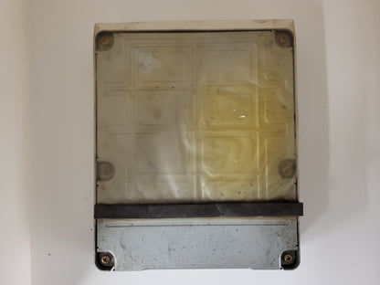 TOYOTA ECU / 89661-52302 / 211000-7452 / FUJITSU