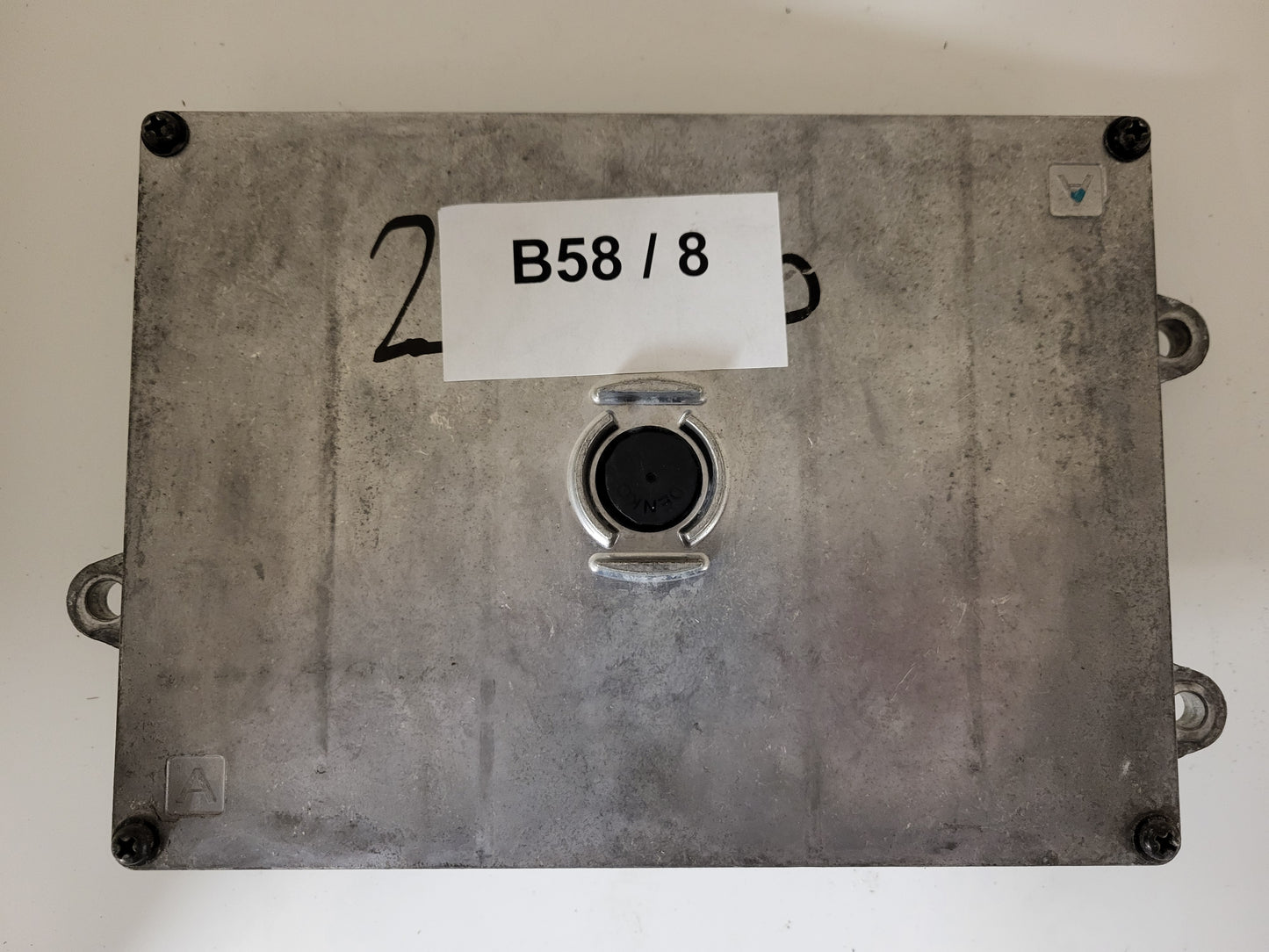 Honda Civic ECU / 37820-RSH-G12 / 8206-572 / KEIHIN