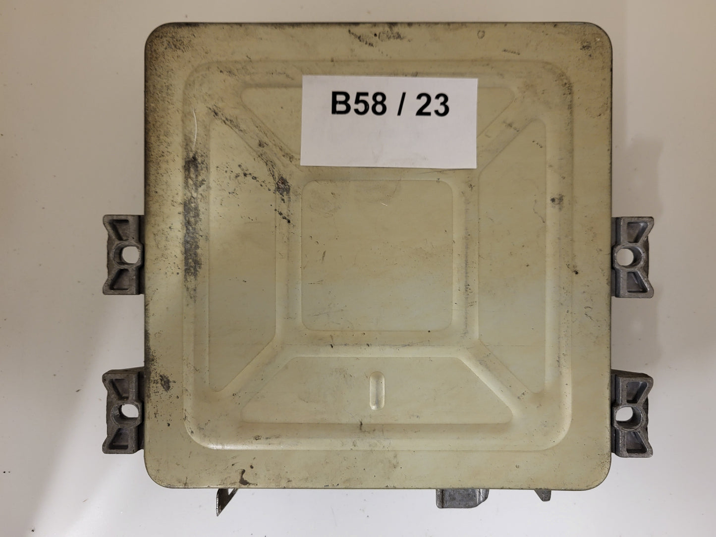 FIAT UNO ECU / G7.11A / 6160271205 / G7.11A DB00.05 / MAGNETI MARELLI