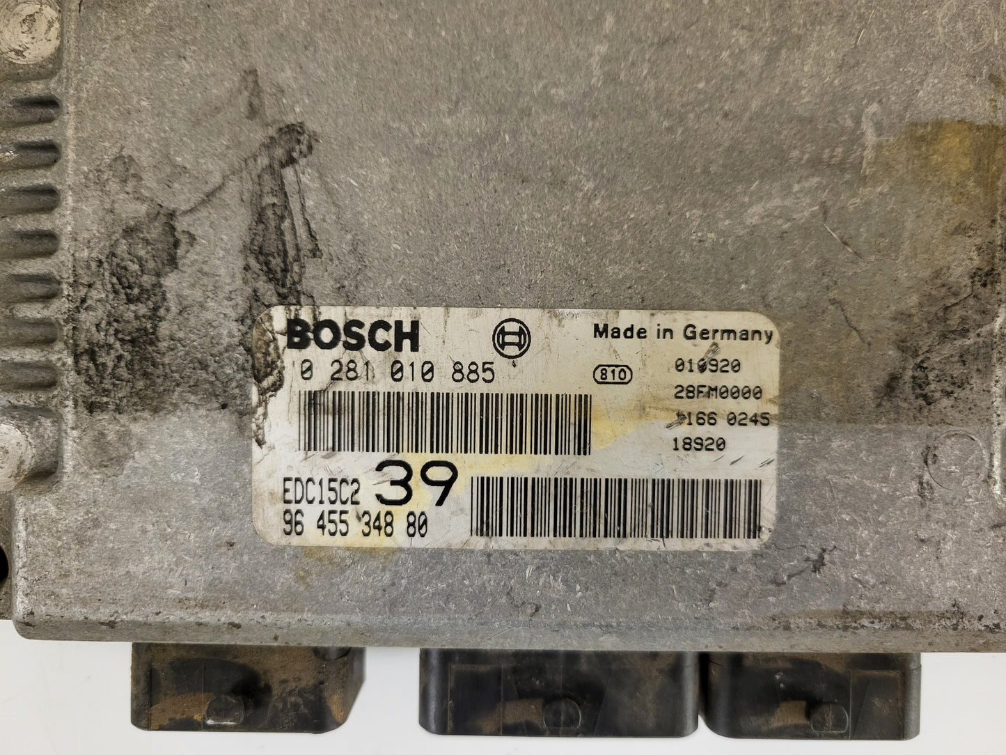 CITREON C5 ECU / 0281010885 / EDC15C2 / 9645534880 / BOSCH
