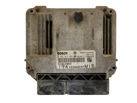 Fiat Croma ECU / 0281012963 / 51812902 / BOSCH