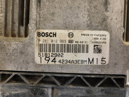 Fiat Croma ECU / 0281012963 / 51812902 / BOSCH