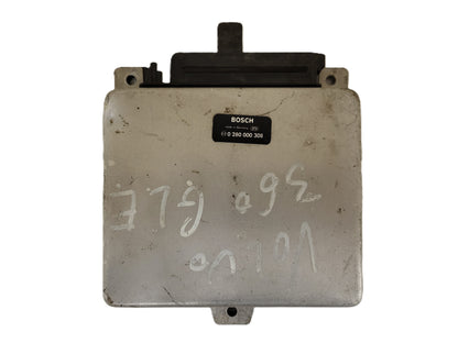 VOLVO 360 GL GLE ECU / 0280000308 / BOSCH