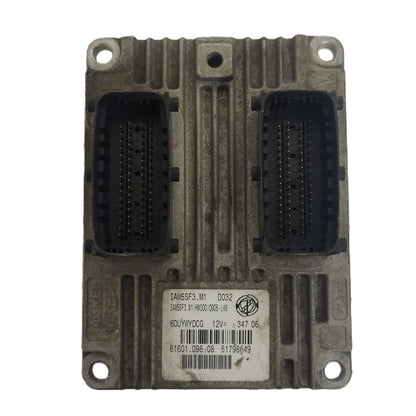 FIAT GRANDE PUNTO ECU / IAW 5SF3.M1 / 51798649 / 61601.098.08 / HW300 / MAGNETI - B59-12 - 1