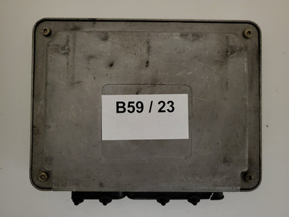 ŠKODA OCTAVIA ECU / IAW 1AVM.S0 / 032906014F / 6160026011 / MAGNETI MARELLI