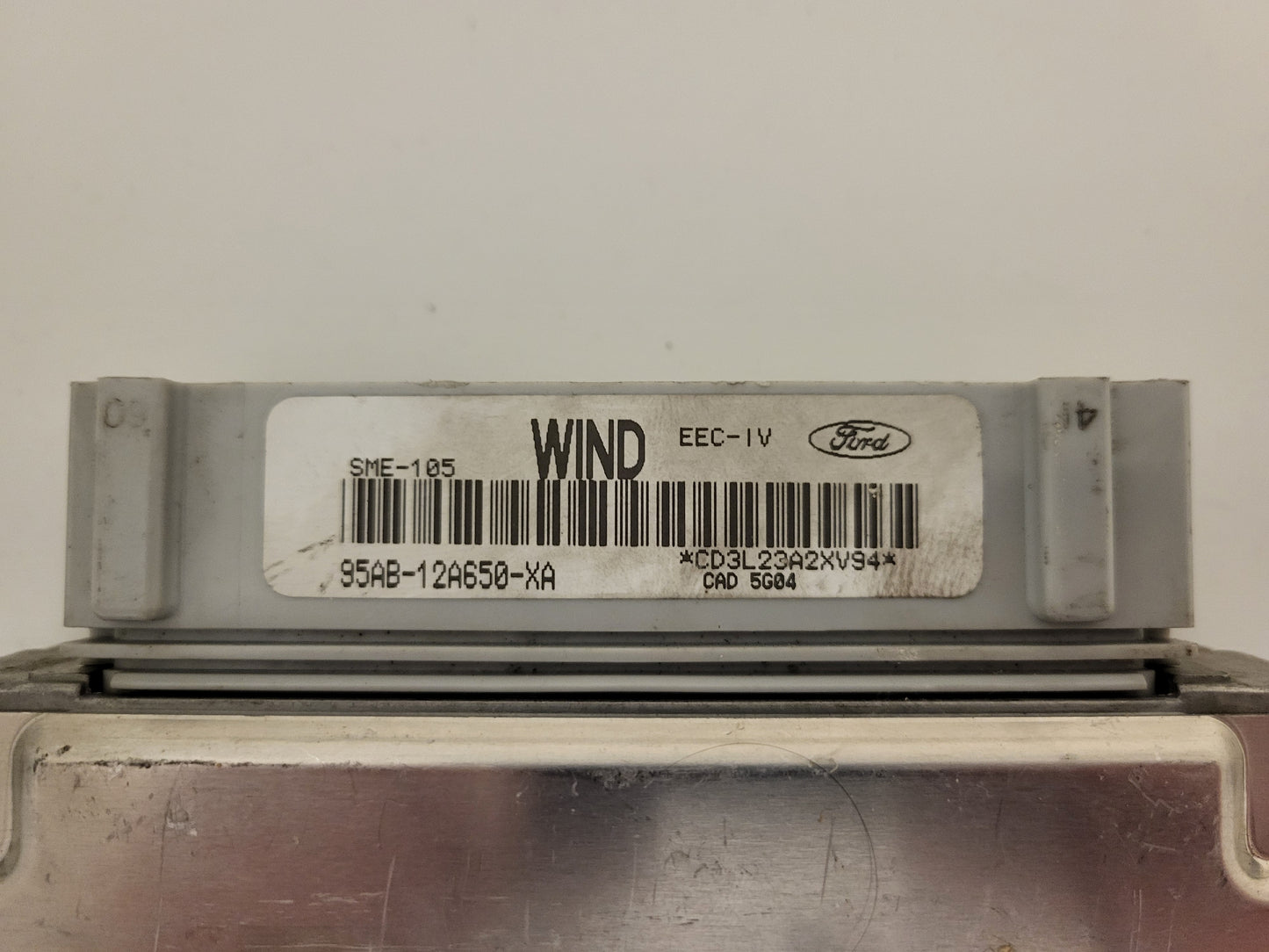 FORD ESCORT ECU / 95AB-12A650-XA / 95AB12A650XA / SME-105 / WIND / EEC-IV