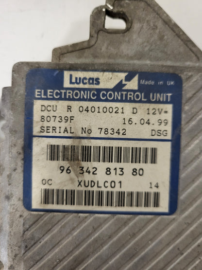 CITROEN EVASION FIAT ULISSE ECU / 9634281380 / R04010021D / LUCAS