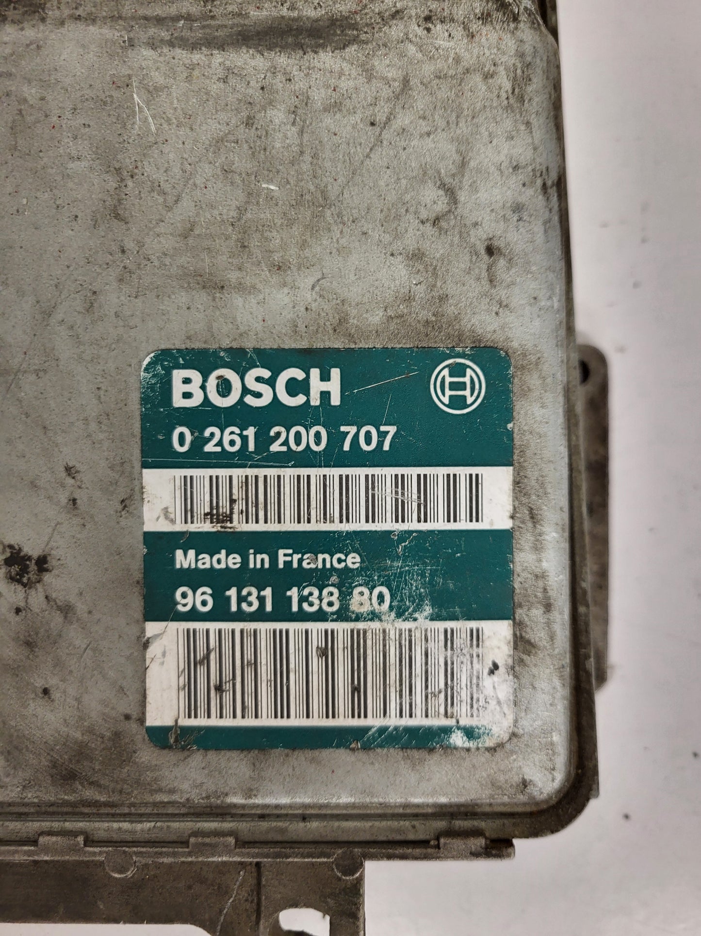 Peugeot Citroen 106 SAXO AX ECU / 0261200707 / 9613113880 / BOSCH