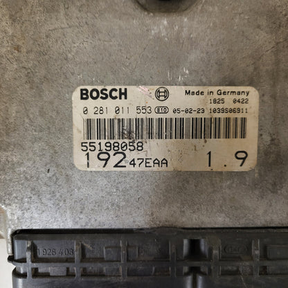 Fiat STILO ECU / 0281011553 / 55198058 / 19247EAA / BOSCH