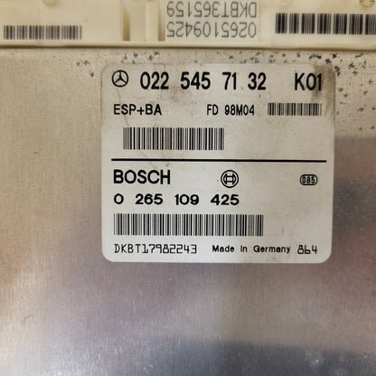 Mercedes W168 ECU / 0265109425 / 0225457132 / BOSCH