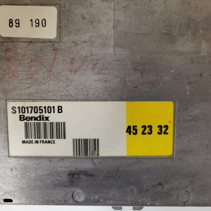 Volvo 440 ECU / S101705101B / 452332 / BENDIX