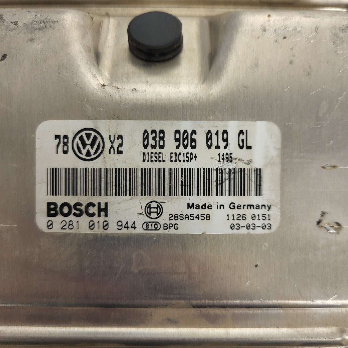 VW ECU / 038906019GL / 0281010944 / EDC15P+ / BOSCH