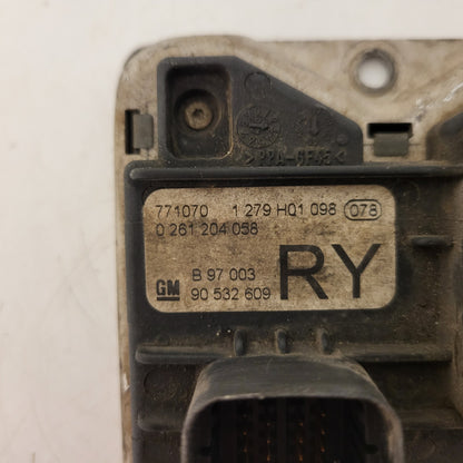 Opel Corsa 1.0 ECU / 0261204058 / 90532609 / RY / BOSCH