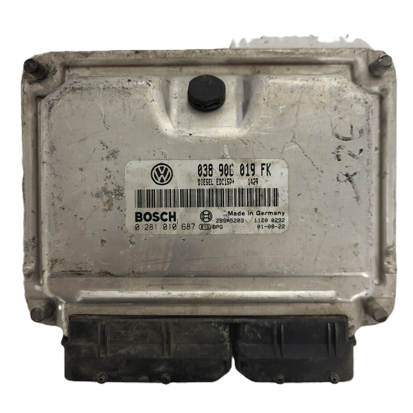 SEAT LEON ECU / 038906019FK / 0281010687 / BOSCH