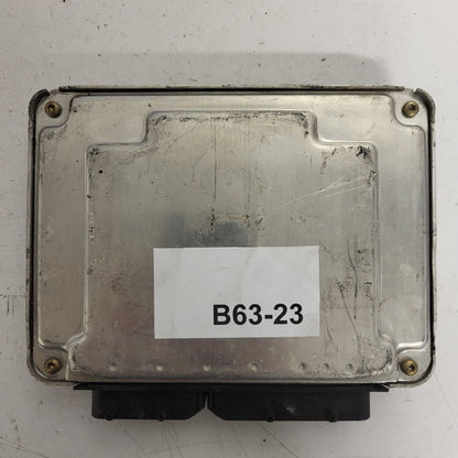 SEAT LEON ECU / 038906019FK / 0281010687 / BOSCH