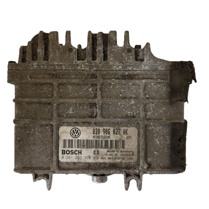 VW POLO AROSA ECU / 030906027AK / 0261203930 / BOSCH