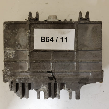 VW POLO AROSA ECU / 030906027AK / 0261203930 / BOSCH