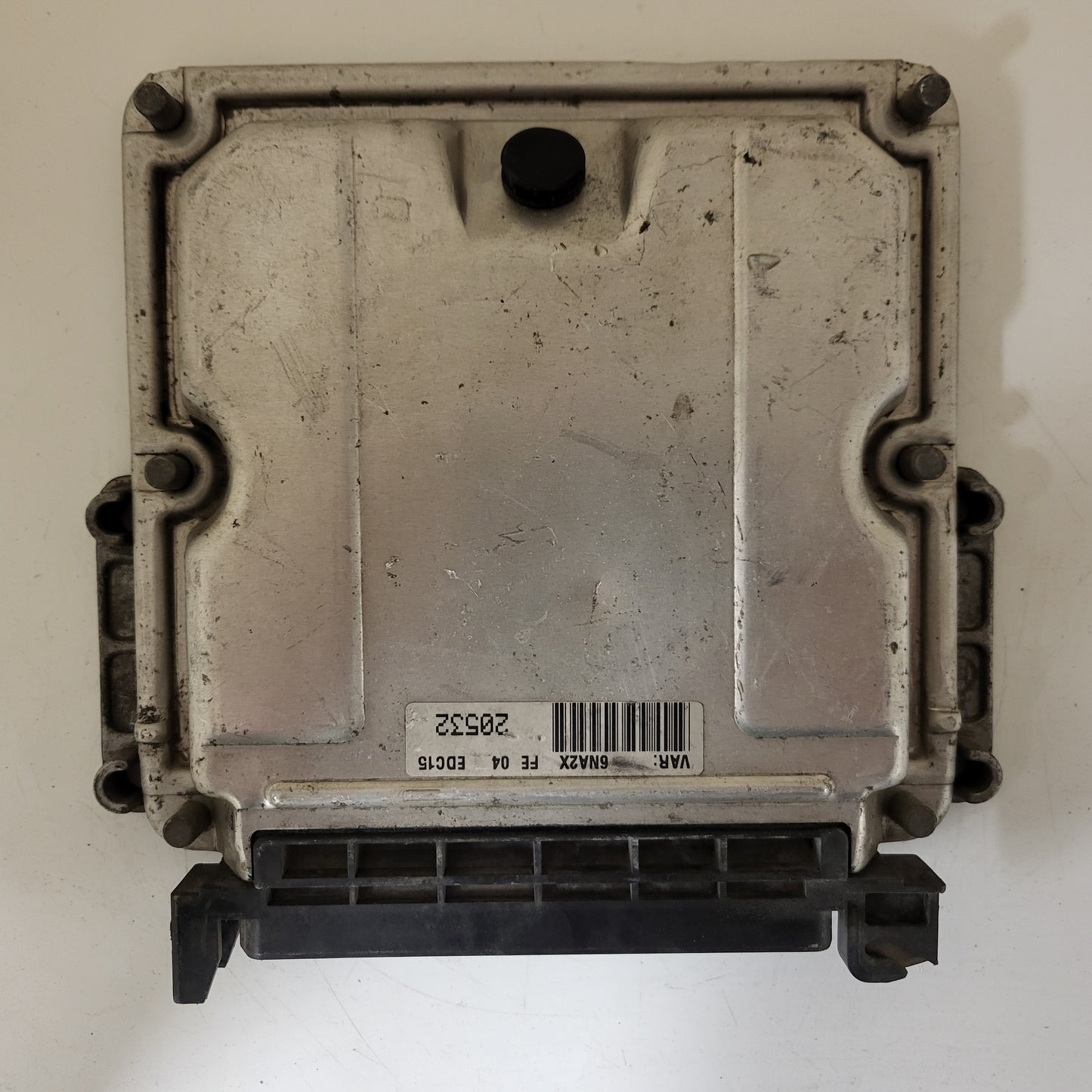 CITREON XSARA PICASSO ECU / 0281010137 / EDC15C2 / 9635158480 / BOSCH